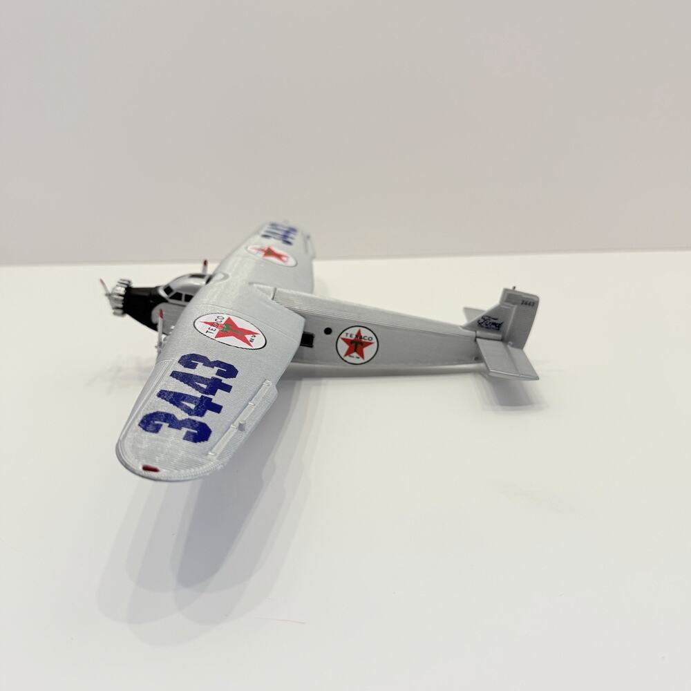 Wings of Texaco Texaco's First Plane 1927 Ford Tri-Motored Monoplane 7th Series - Picture 5 of 12